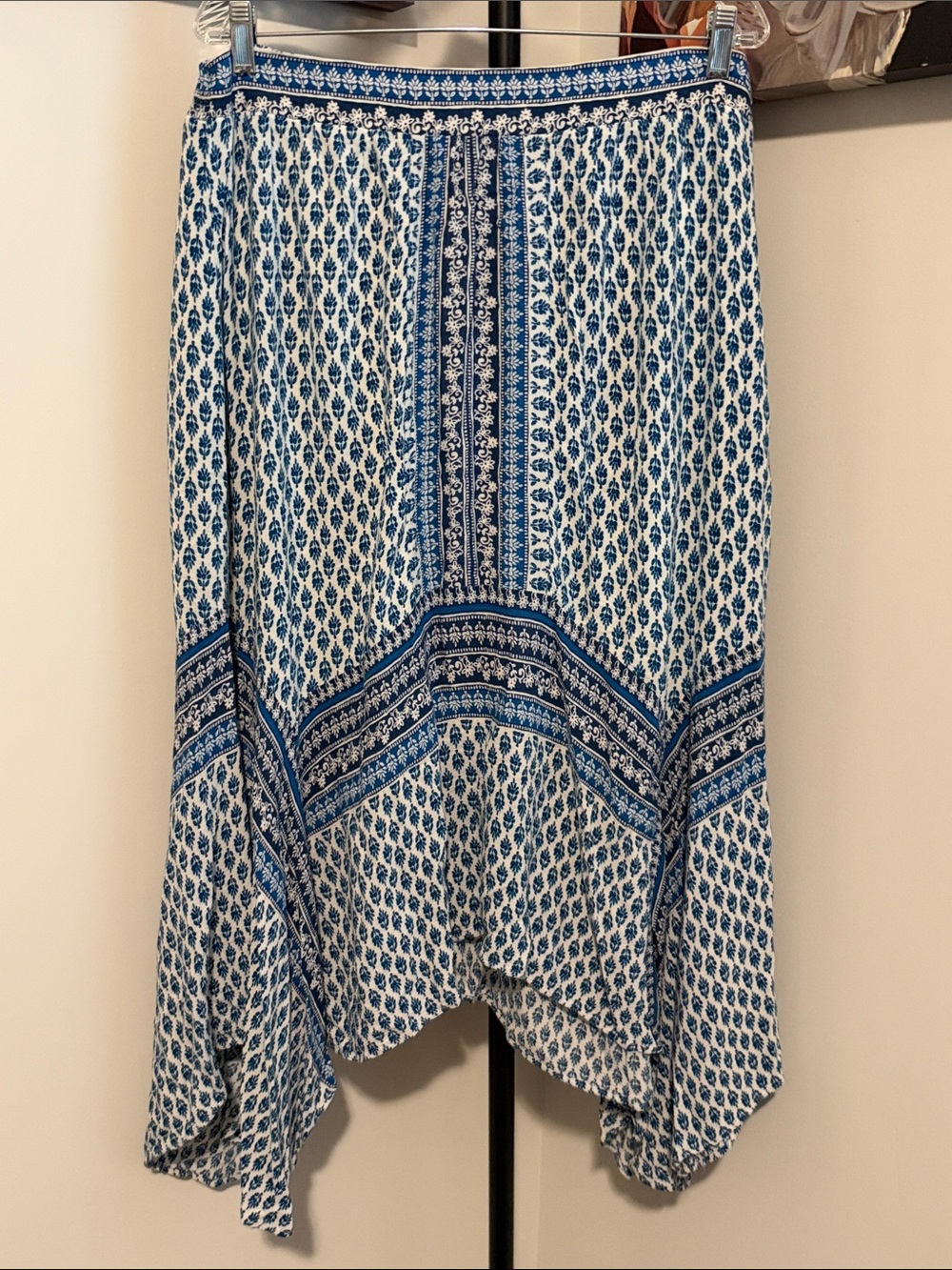 new directions Blue & White Printed Asymmetrical Handkerchief Hem Skirt